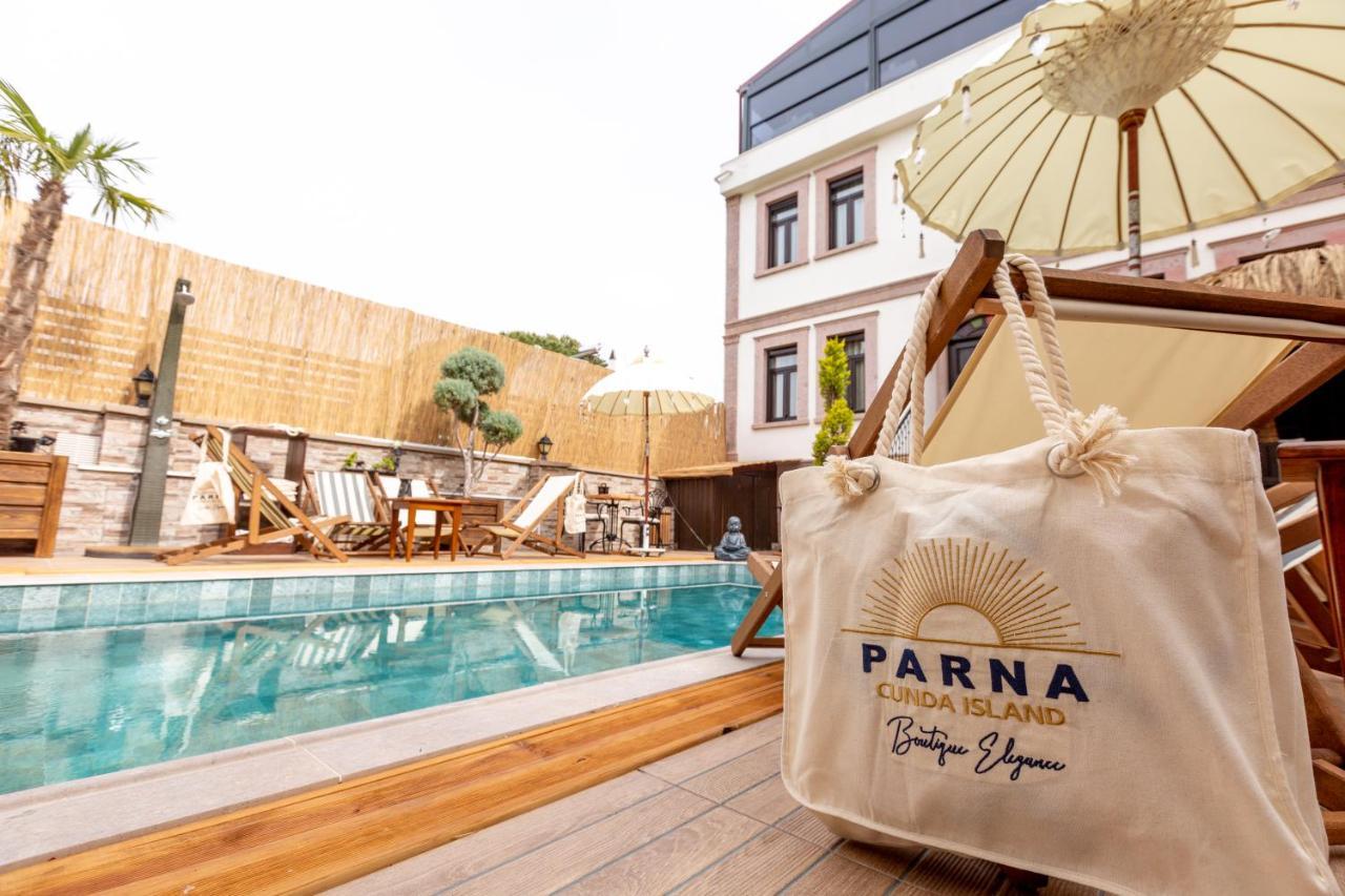 Parna Hotel Cunda Екстериор снимка