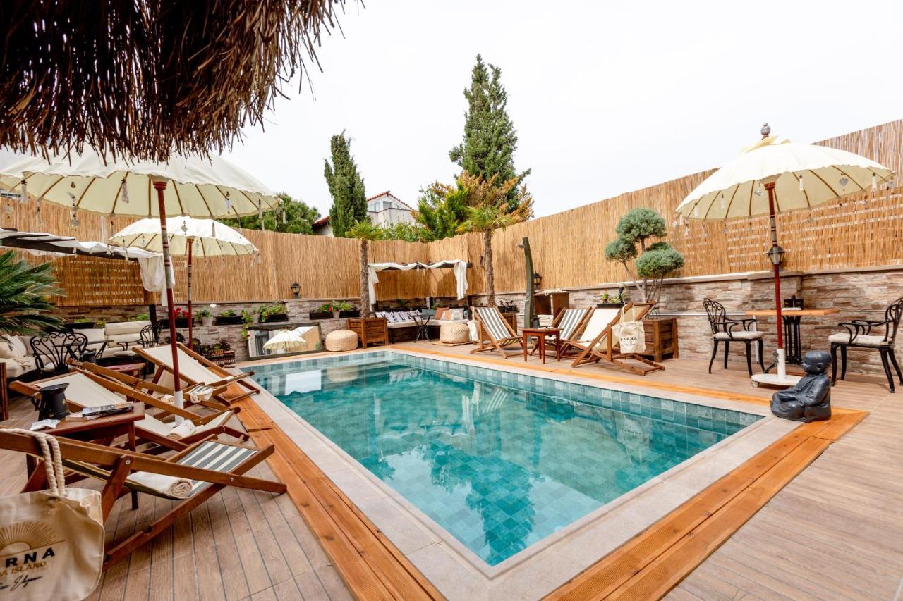 Parna Hotel Cunda Екстериор снимка