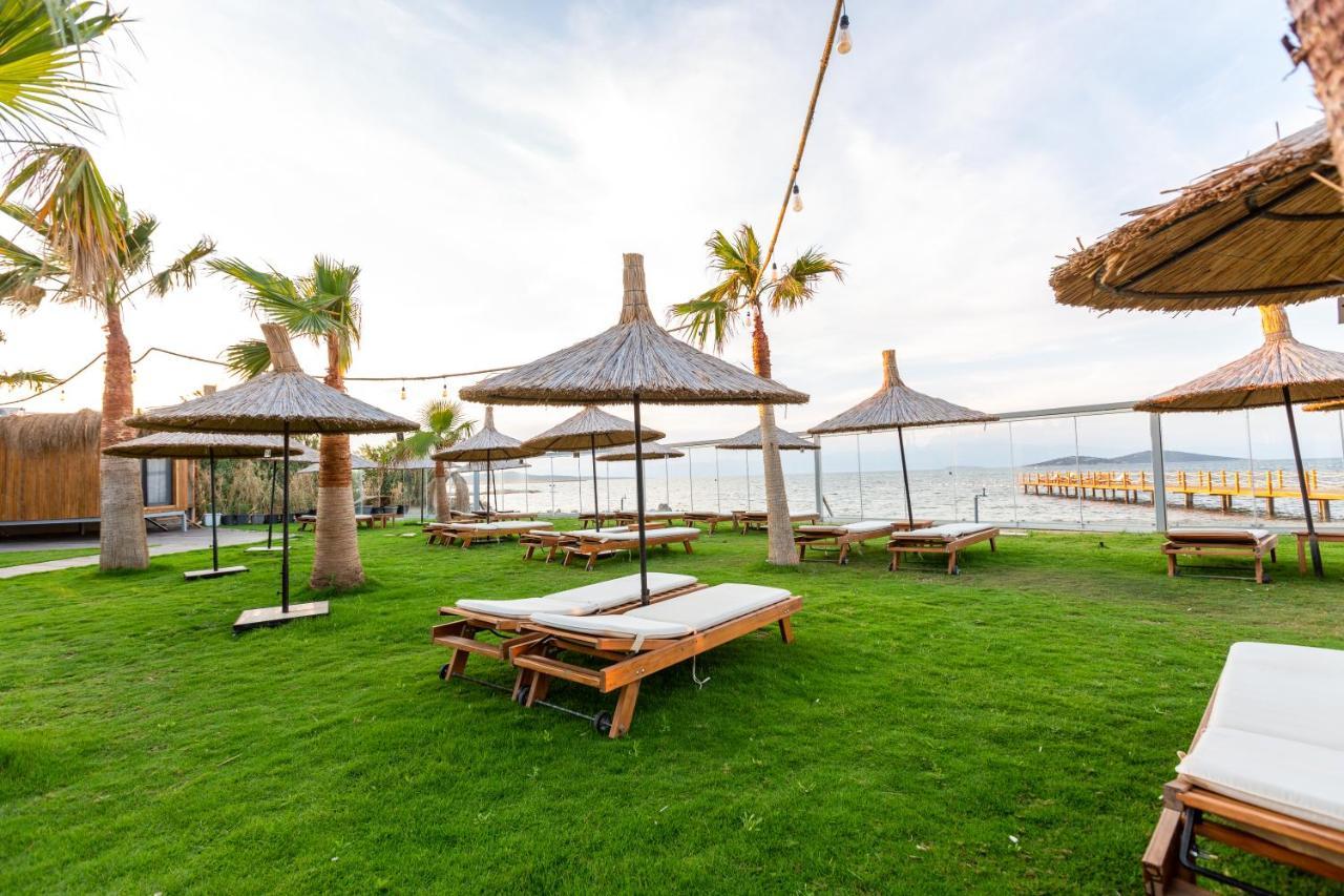 Parna Hotel Cunda Екстериор снимка