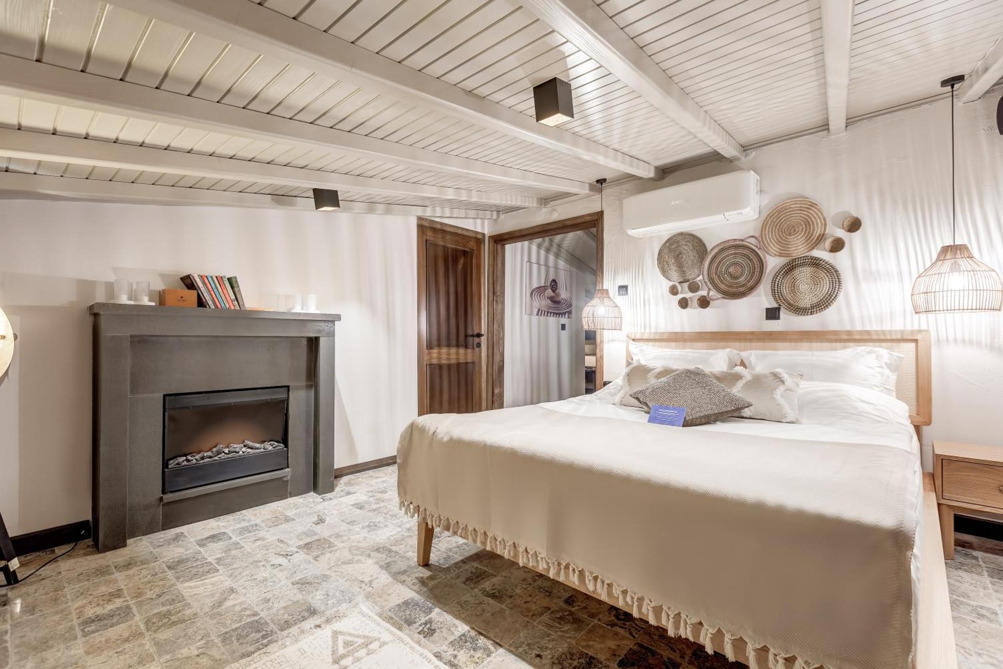 Parna Hotel Cunda Стая снимка