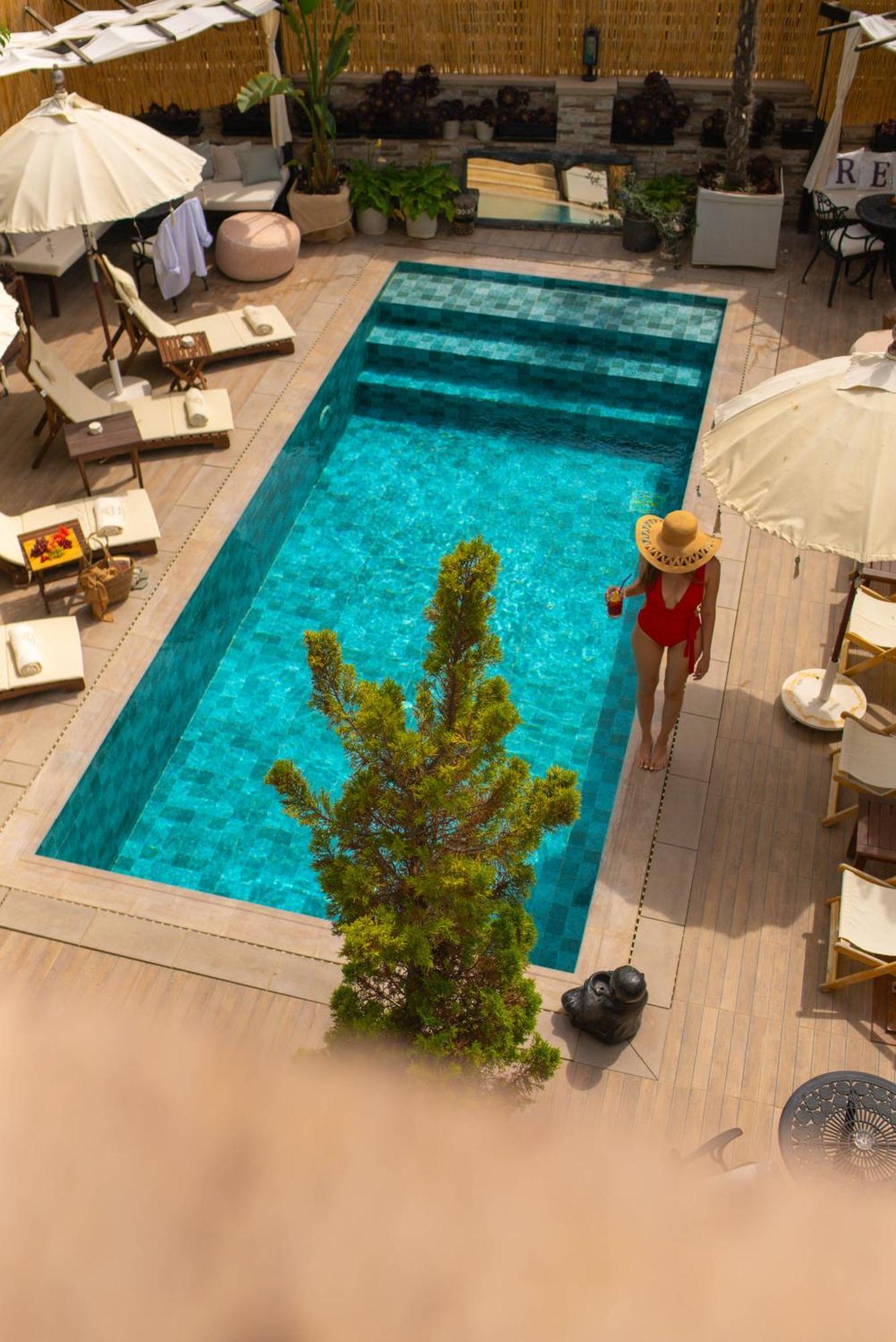 Parna Hotel Cunda Екстериор снимка